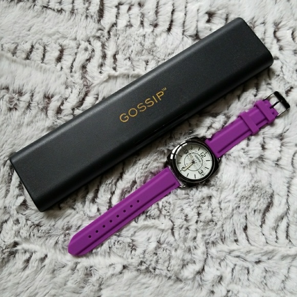 💗5/$25💗 Gossip Quartz Wristwatch Purple Silicone Band - Picture 8 of 8